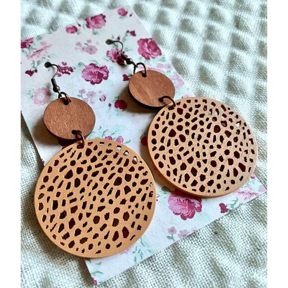 New Brown & Camel Round Wooden Circle Disk Boho Beachy Statement Earrings 3.25" - Picture 3 of 5